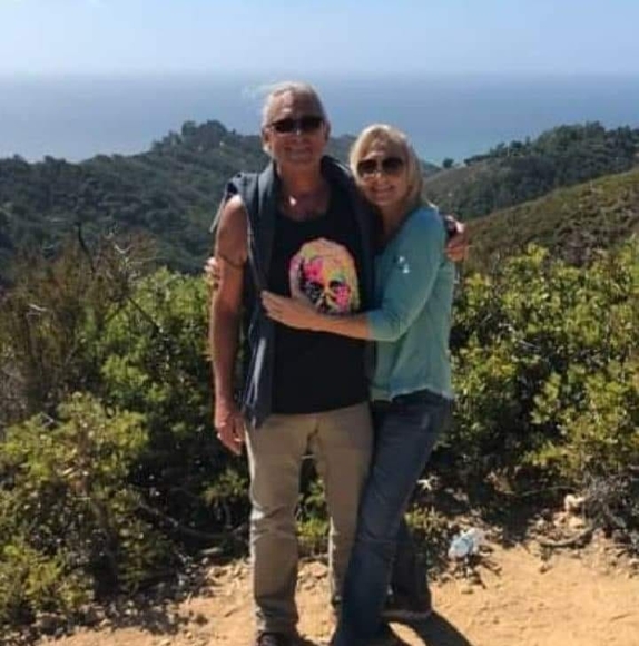 Meet your Posher, Curtis - Picture 1 of 1